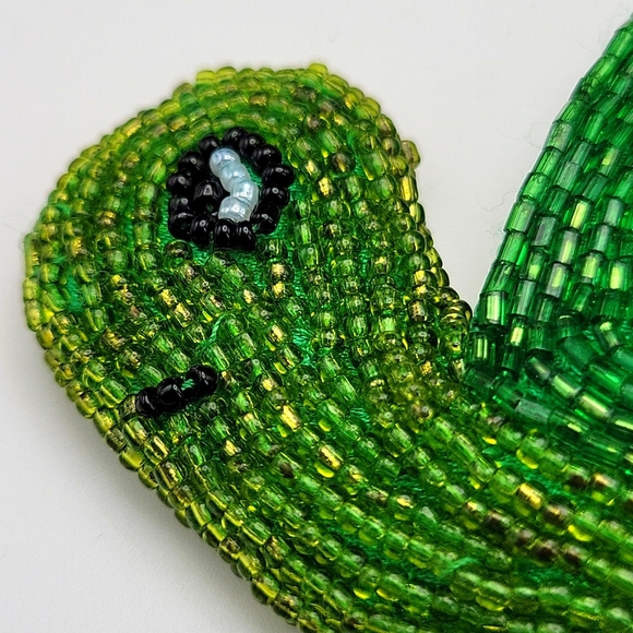 Beaded Green Turtle Coin Purse - Picture 3 of 6